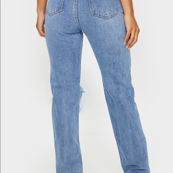 Pretty Little Thing Open Knee Mom Jeans - Picture 3 of 7
